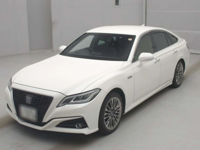 TOYOTA CROWN HYBRID