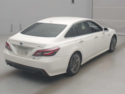 TOYOTA CROWN HYBRID