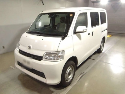 TOYOTA TOWN ACE VAN