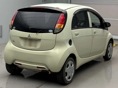MITSUBISHI I