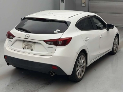 MAZDA AXELA SPORT