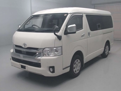 TOYOTA HIACE WAGON