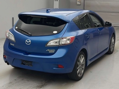 MAZDA AXELA SPORT
