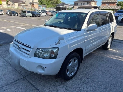 TOYOTA KLUGER