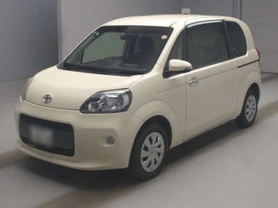 TOYOTA PORTE