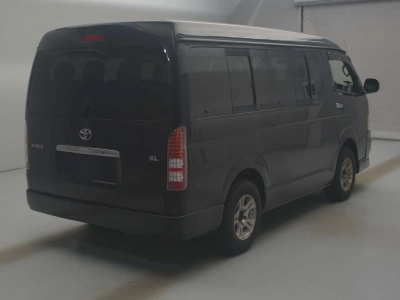 TOYOTA HIACE WAGON