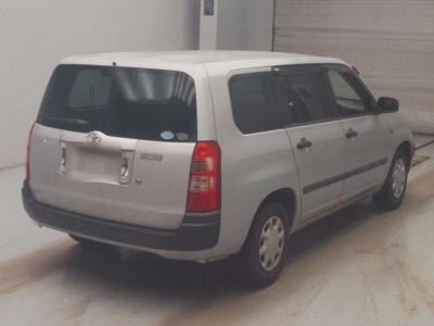 TOYOTA SUCCEED VAN