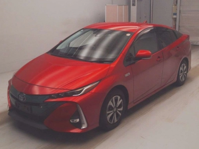 TOYOTA PRIUS PHV