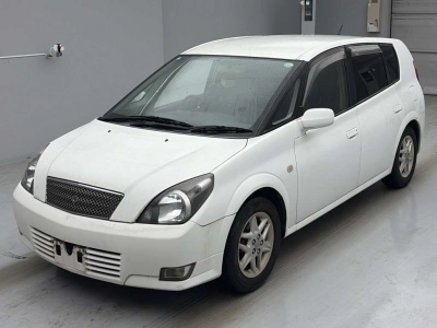 TOYOTA OPA