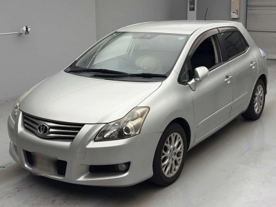 TOYOTA BLADE