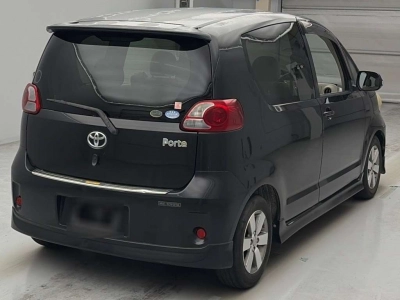 TOYOTA PORTE