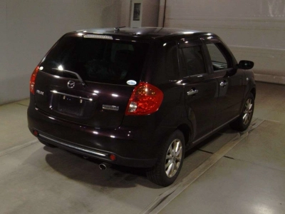 MAZDA VERISA