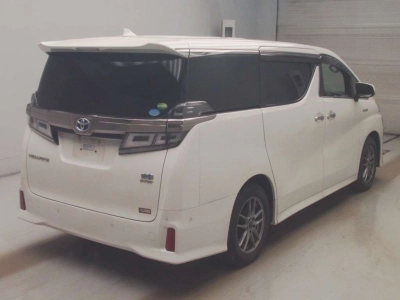 TOYOTA VELLFIRE HYBRID