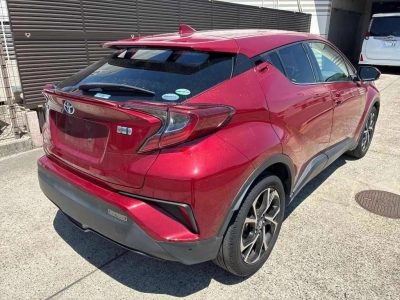 TOYOTA C-HR