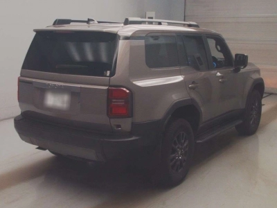 TOYOTA LAND CRUISER 250