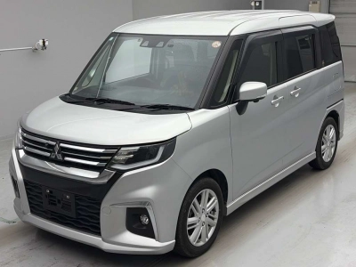 MITSUBISHI DELICA D:2