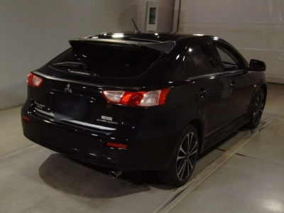 MITSUBISHI GALANT FORTIS SPORTBACK