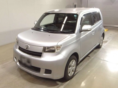 TOYOTA BB