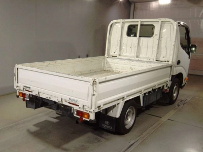 TOYOTA DYNA TRUCK