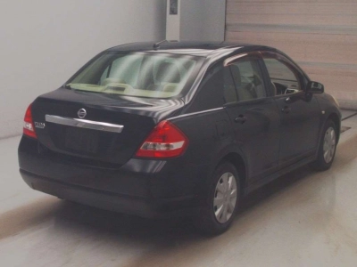 NISSAN TIIDA LATIO