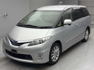 TOYOTA ESTIMA HYBRID
