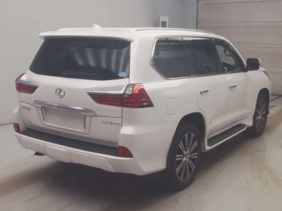LEXUS LX