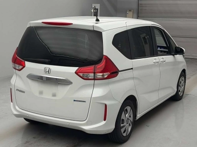 HONDA FREED HYBRID