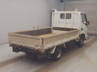 TOYOTA DYNA TRUCK