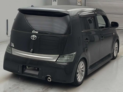 TOYOTA BB