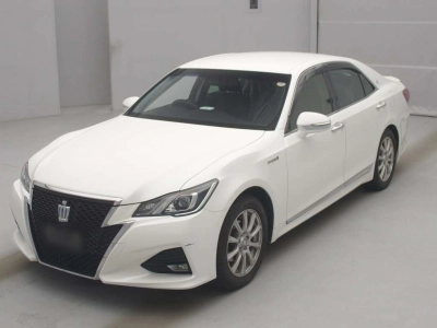 TOYOTA CROWN HYBRID