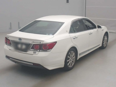 TOYOTA CROWN HYBRID
