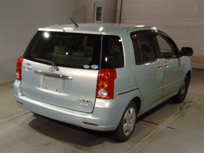 TOYOTA RAUM