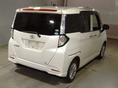 TOYOTA TANK