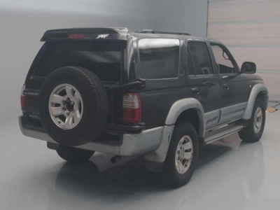 TOYOTA HILUX SURF