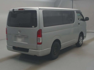 TOYOTA REGIUS VAN