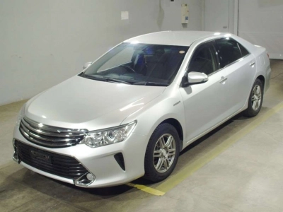TOYOTA CAMRY