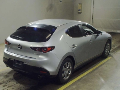 MAZDA MAZDA3 FASTBACK
