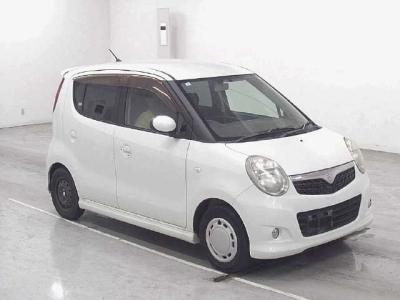 SUZUKI MRWAGON