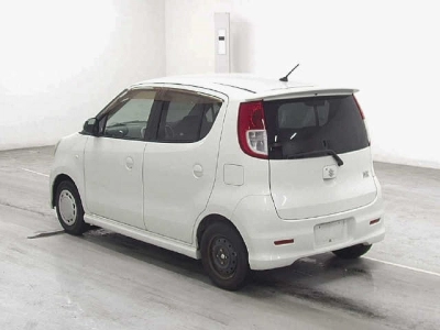 SUZUKI MRWAGON