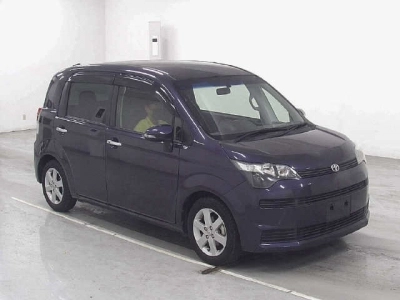 TOYOTA SPADE