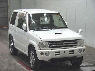 MITSUBISHI PAJERO MINI