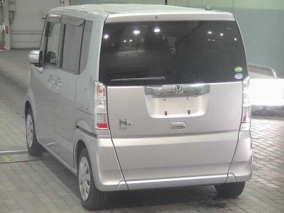 HONDA N BOX +
