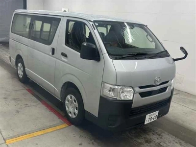 MAZDA BONGO BRAWNY VAN