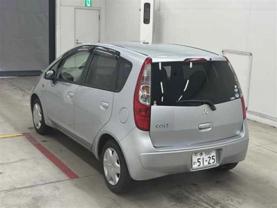 MITSUBISHI COLT