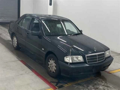 MERCEDES BENZ C CLASS