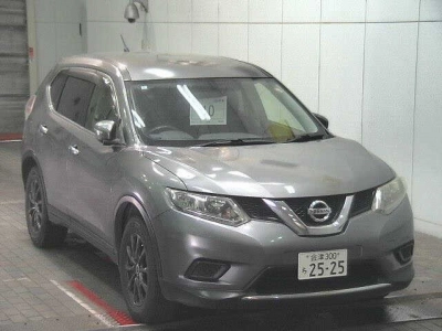 NISSAN X-TRAIL