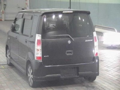 SUZUKI WAGON R STINGRAY