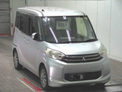 MITSUBISHI EK SPACE