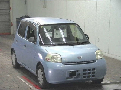 DAIHATSU ESSE