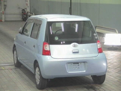 DAIHATSU ESSE